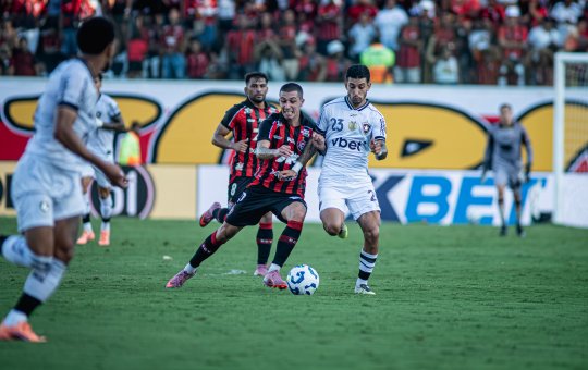 Vitória empata em 0 a 0 com o Botafogo e perde a chance de se distanciar do Z4