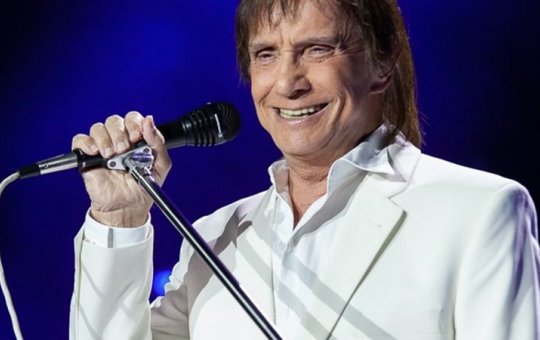 Bruno Reis anuncia show gratuito de Roberto Carlos em Salvador