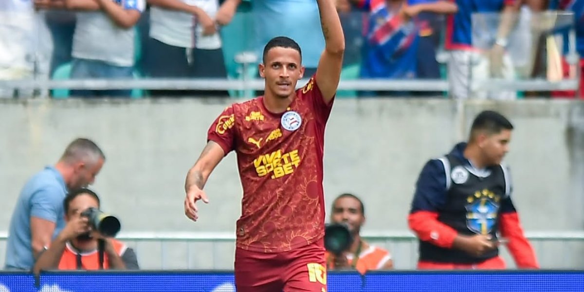 Lateral do Bahia, Luciano Juba se apresenta à seleção brasileira em Londres