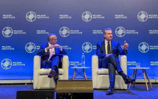 Governador da Califórnia critica ausência dos EUA na COP30 e chama postura de “aposta na estupidez”