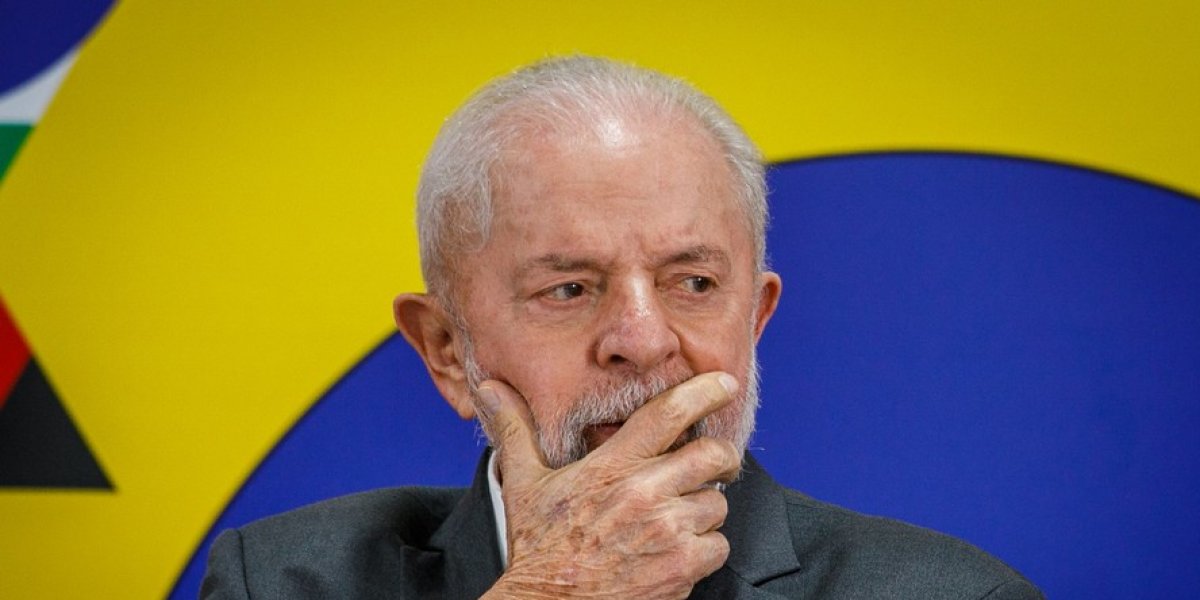 Pesquisa mostra queda na aprovação do governo Lula após operação policial no Rio de Janeiro
