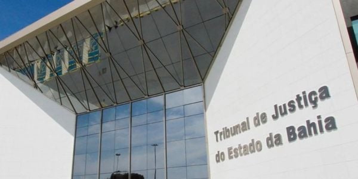 Justiça condena homem a 60 anos por queimar casal em situação de rua em Salvador