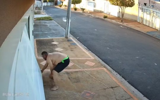 Homem tenta invadir casa da ex-cunhada com faca atrás da ex-mulher e é morto pela polícia