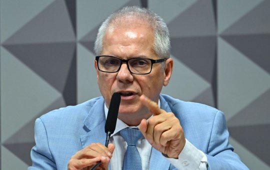 PF prende ex-presidente do INSS em nova fase da Operação Sem Desconto