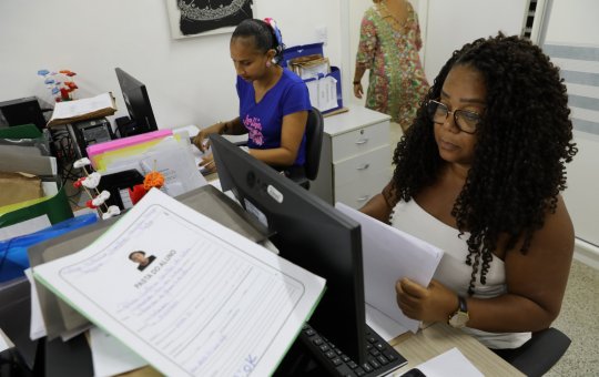 Renovação de matrícula na rede estadual da Bahia começa na segunda (17)