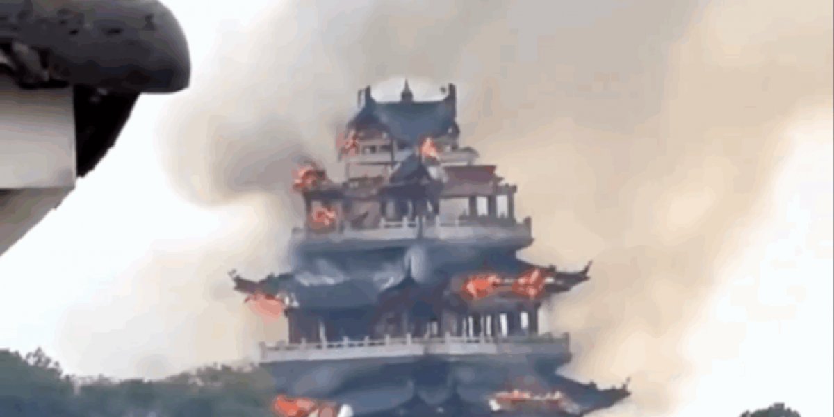 Incêndio atinge templo histórico de 1.500 anos na China