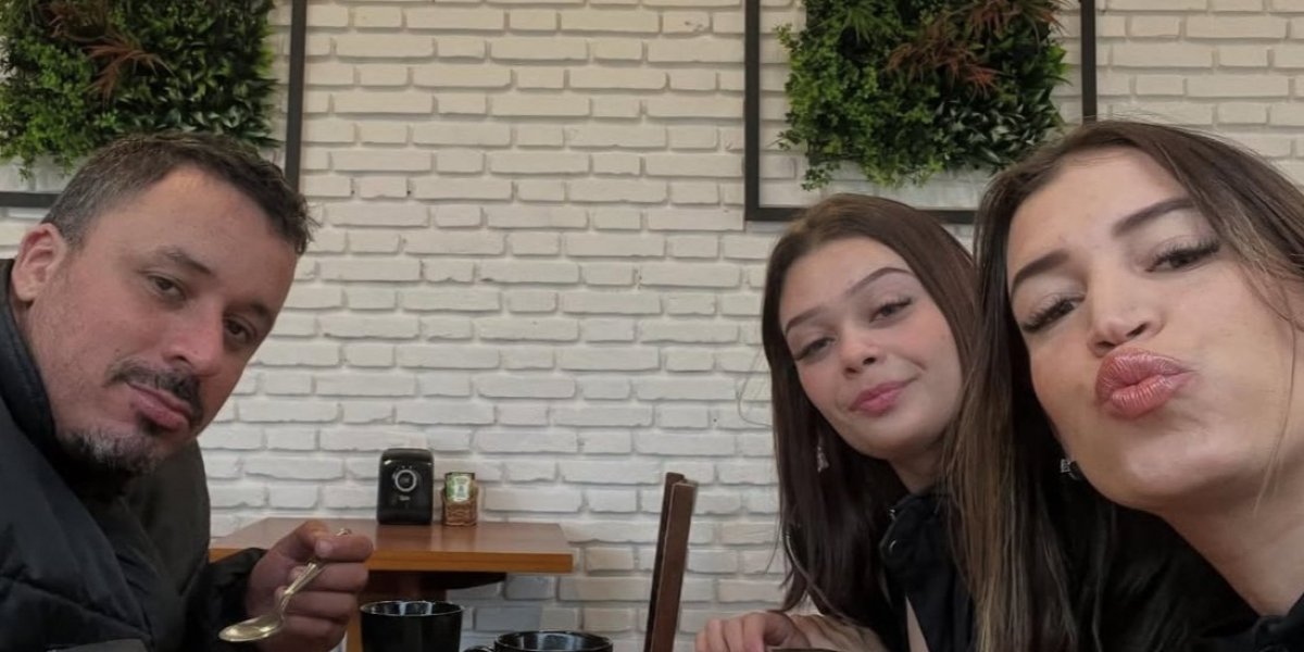 Familia 'incomum' faz sucesso na internet após divulgar rotina de marido com quatro esposas