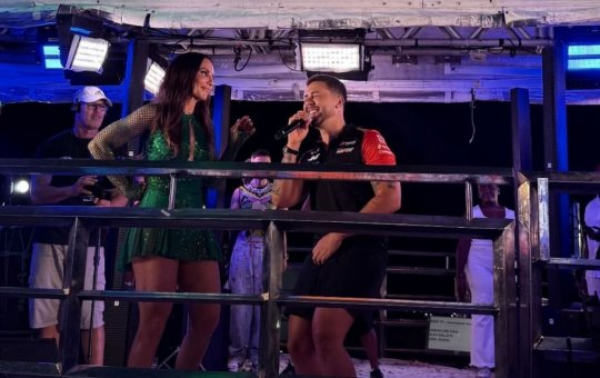 Carlinhos Maia é vaiado em shows de Ivete Sangalo e Claudia Leitte