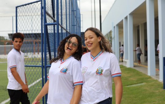 Renovação de matrícula para 2026 está aberta para estudantes da rede estadual da Bahia; confira o prazo