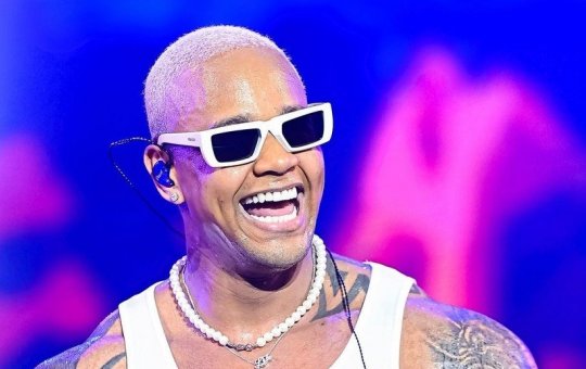 Léo Santana fará show gratuito nesta quinta-feira, Dia da Consciência Negra; saiba os detalhes