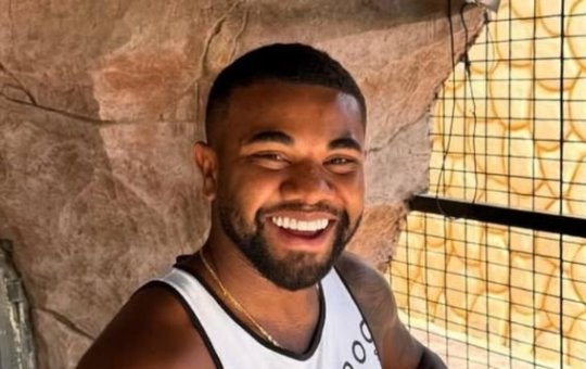 Davi Brito revela plano de investir na produção de ovos de galinha: “Vou ser o maior”