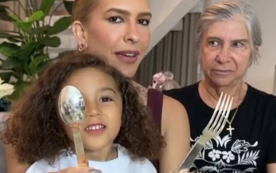 Lore Improta faz testes caseiros para descobrir sexo de bebê e resultado anima seguidores