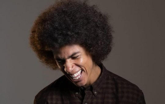 Saiba quem é o deputado petista que trocou socos nas ruas de Curitiba