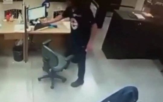 Homem é preso depois de colocar sêmen no sorvete de colega de trabalho