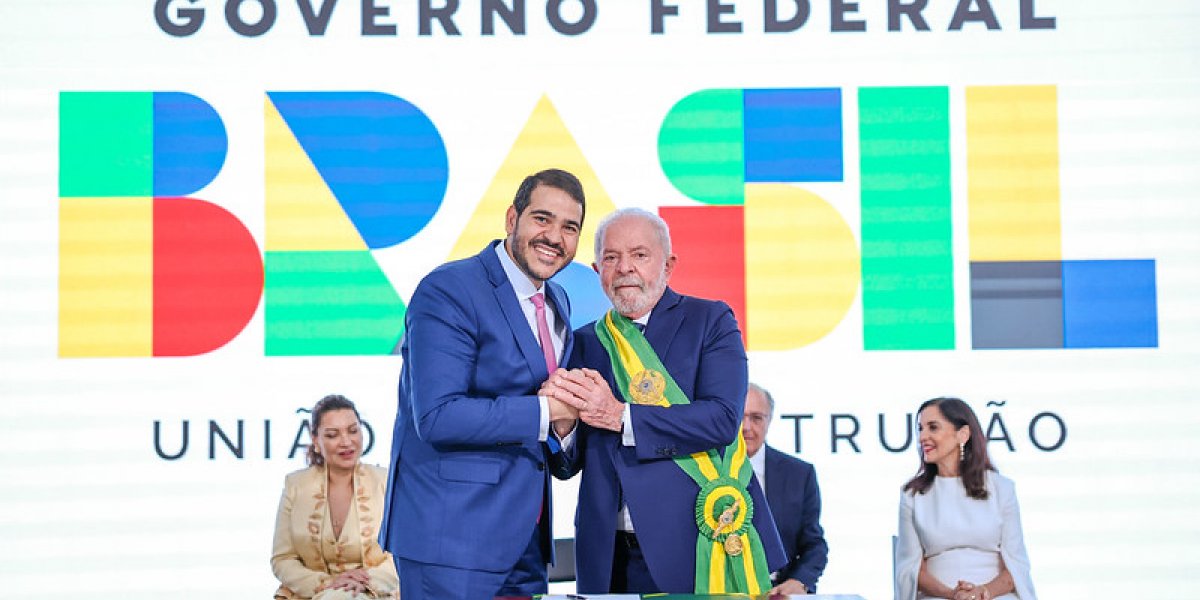 Lula indica Jorge Messias para ministro do STF 