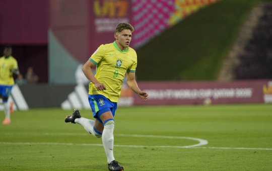 Com dois gols de joia do Bahia, Seleção Brasileira consegue resultado heróico e avança para semifinal da Copa do Mundo Sub-17