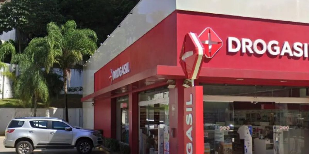 10 dias depois, farmácia de bairro nobre de Salvador é novamente assaltada 