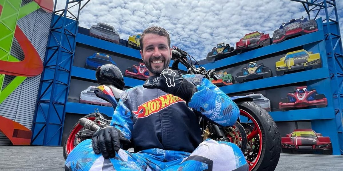 Piloto de manobras radicais do Beto Carrero World morre em acidente