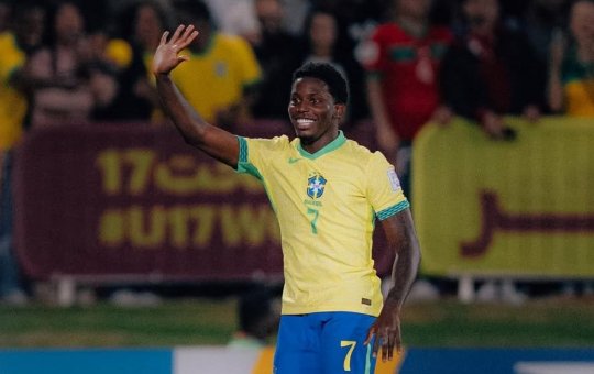 Após perder pênalti na Seleção Sub-17, atacante do Bahia sofre ataques racistas