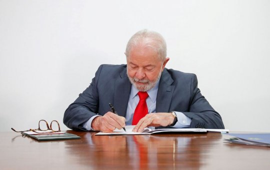 Imposto de Renda: Lula deve sancionar isenção para salários até R$ 5 mil nesta quarta