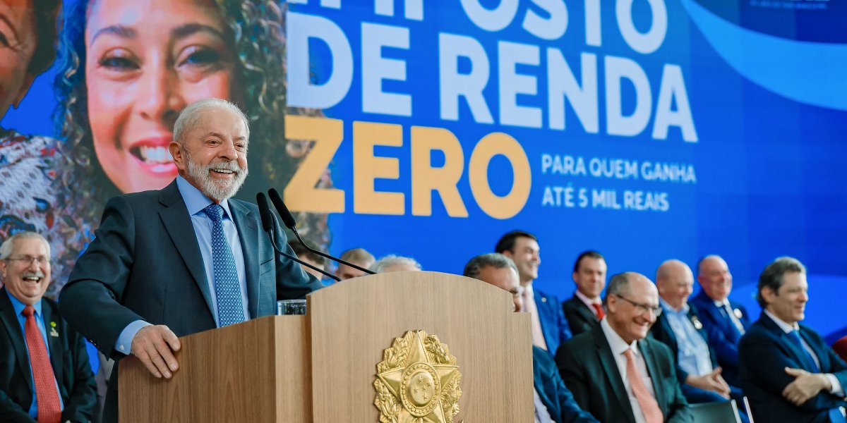 Lula comenta sobre o fim da escala 6x1: 'Não podemos continuar'