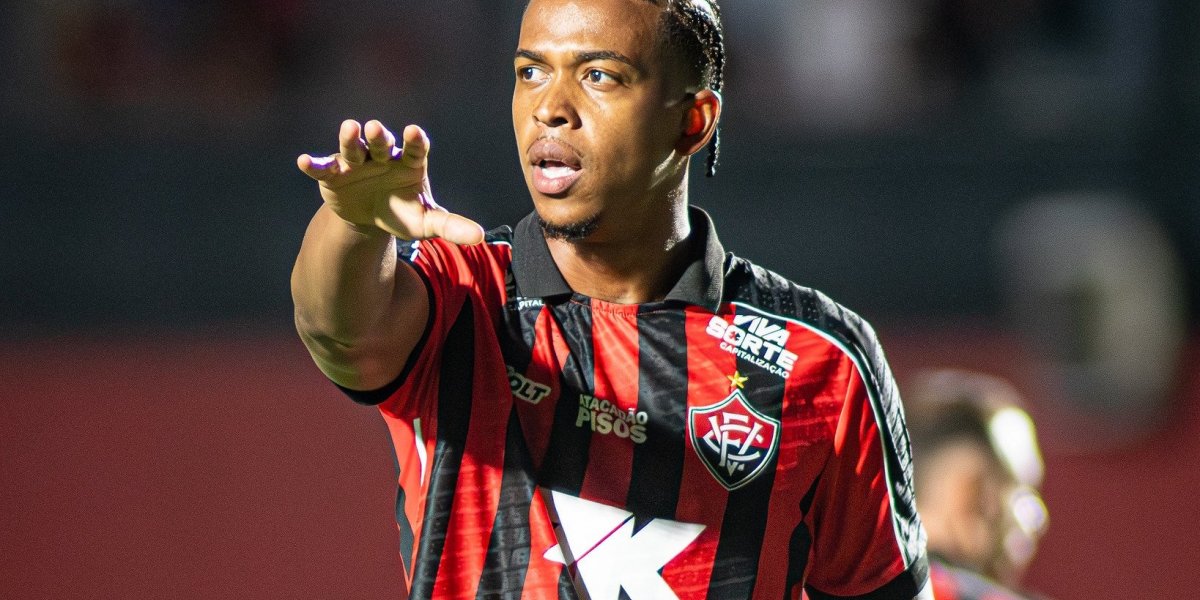 Atacante recebe punição do STJD e vira desfalque do Vitória contra o Mirassol