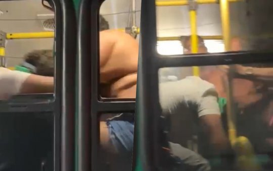 Cobradora arranca cabelo de passageira após ser agredida dentro do ônibus