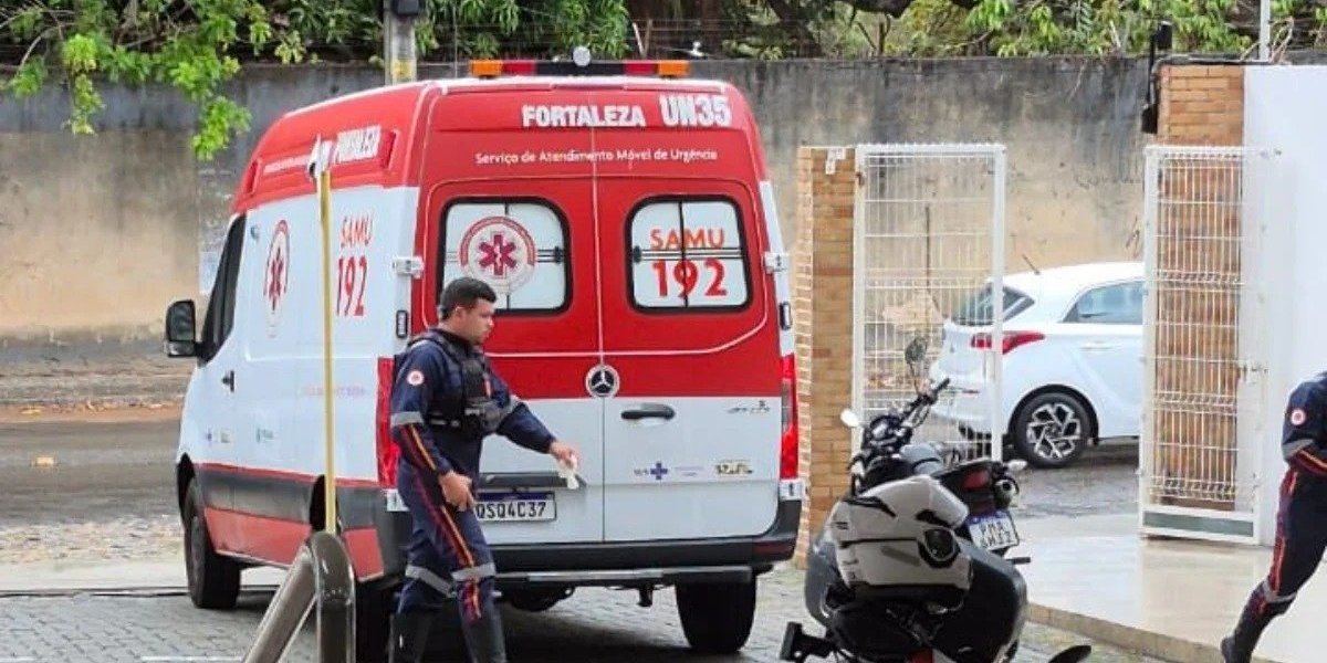 Aluno de 15 anos esfaqueia três pessoas dentro de escola particular de Fortaleza