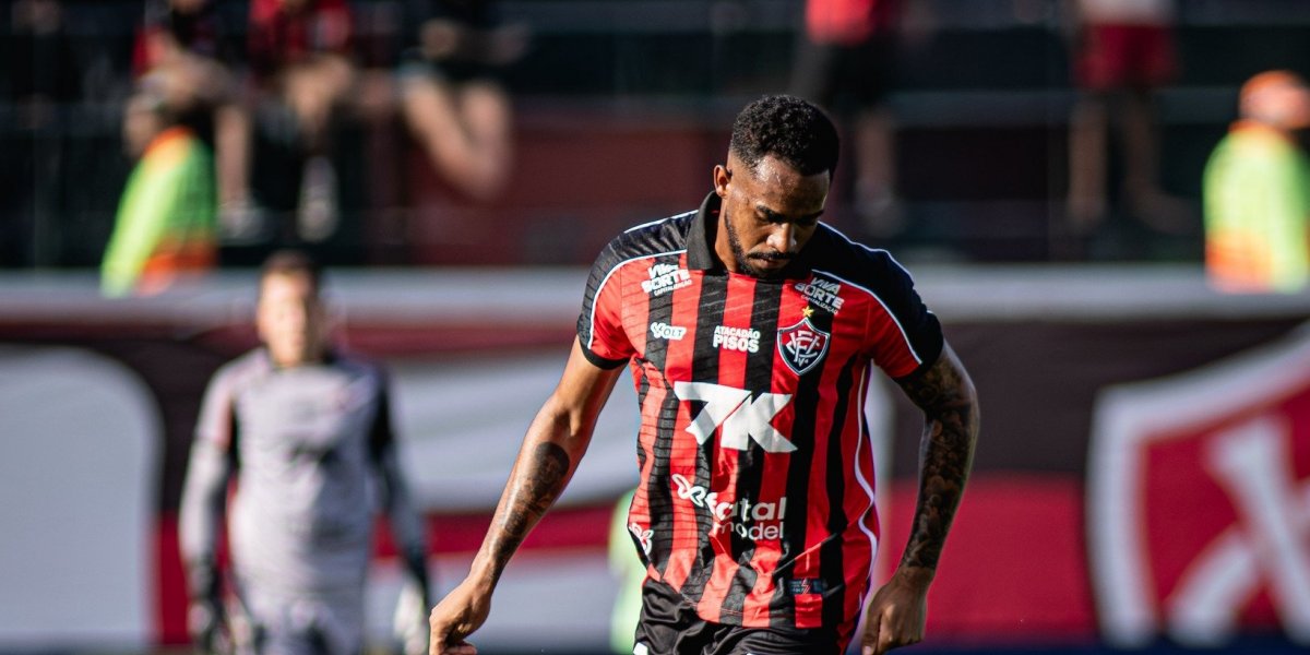 Vitória perde titular para jogo decisivo do Brasileirão