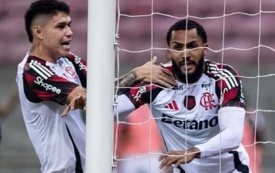 Bahia tem interesse em atacante campeão da Libertadores pelo Flamengo 