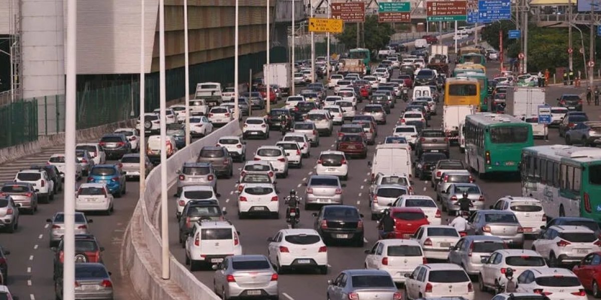 Câmara aprova isenção de IPVA para veículos com mais de 20 anos