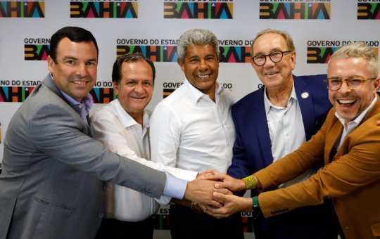 Bahia investirá mais de R$ 33 milhões no Carnaval 2026 em 80 municípios, anuncia Jerônimo Rodrigues