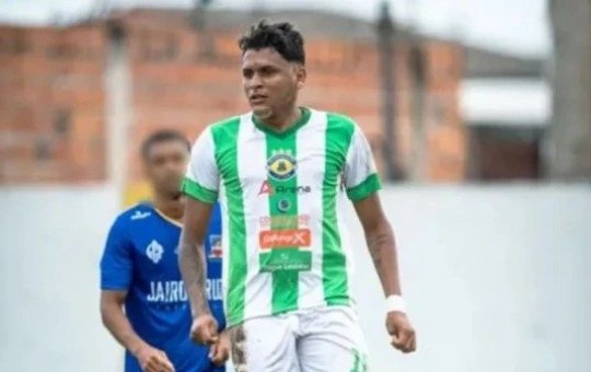 Jogador de futebol é morto a tiros após ter casa invadida na Bahia