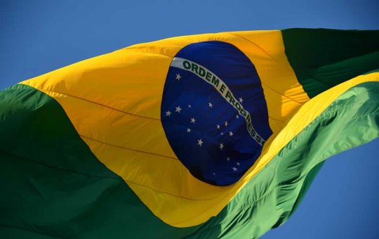 Brasil cai para 11ª maior economia do mundo após PIB abaixo do esperado, aponta FMI
