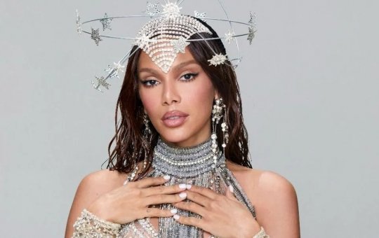 Anitta justifica ausência de ensaio de verão em Salvador em 2026 e revolta fãs