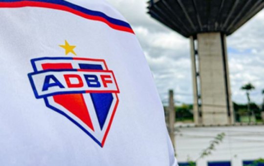 Clube baiano contrata dois jogadores do exterior para 2026
