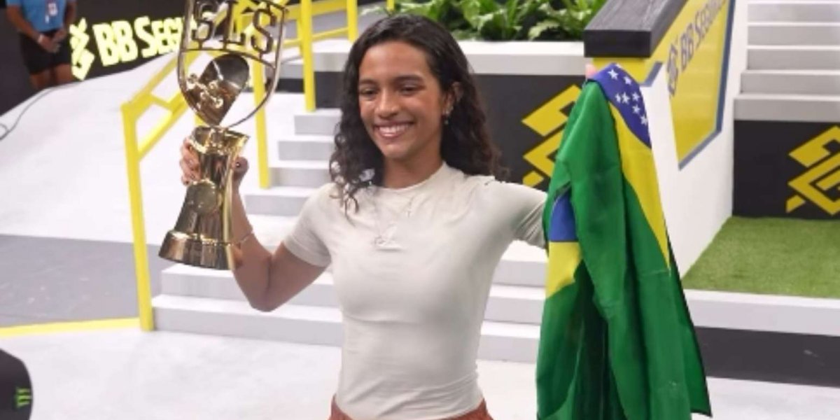 Rayssa Leal faz história e conquista tetracampeonato mundial de skate street