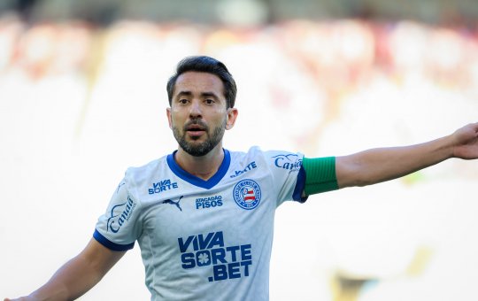 'Espero que possa resolver o mais rápido possível', diz Éverton Ribeiro sobre renovação com o Bahia