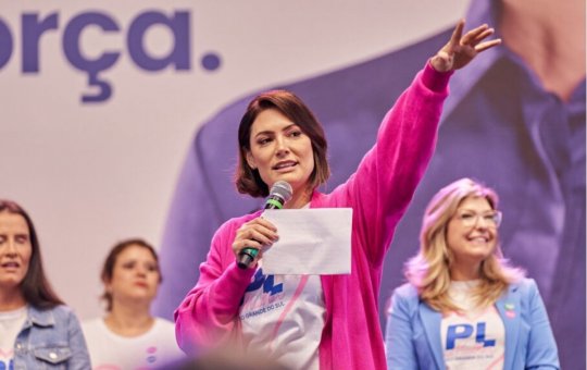 Michelle Bolsonaro se afasta do PL Mulher devido a problemas de saúde