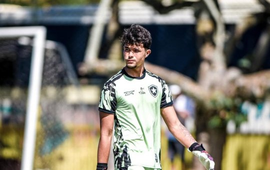 Filho do goleiro Bruno se envolve em confusão durante partida no DF