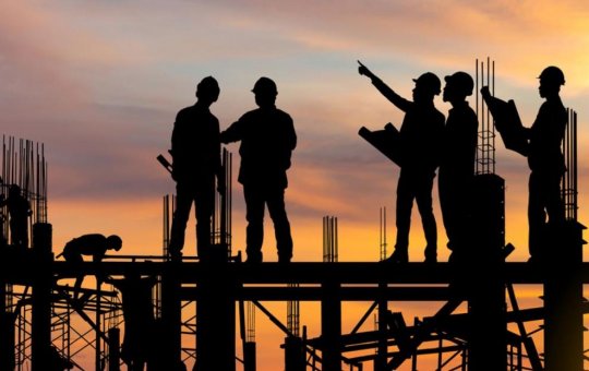 CCJ do Senado aprova fim da escala 6x1 e prevê redução da jornada semanal