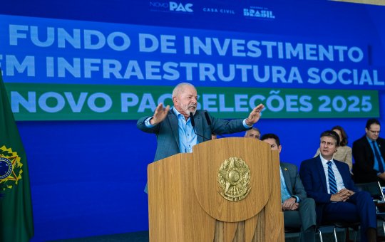 Lula se irrita com pessoas usando celular durante evento: 'Perderam a capacidade de escutar'