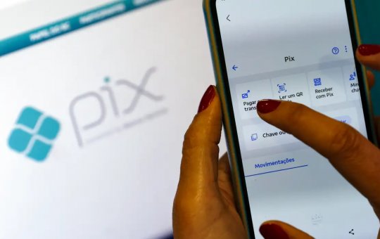 Aplicativos de bancos apresentam instabilidade nesta sexta feira (12)