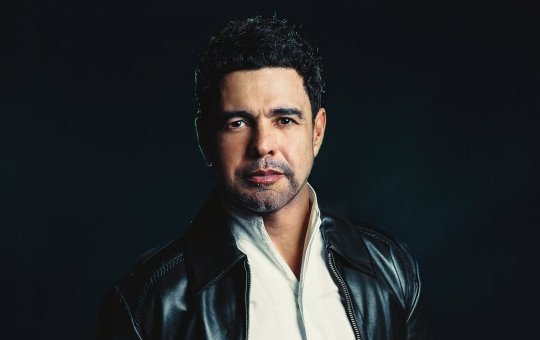 Após polêmica com o SBT, cantor Zezé Di Camargo se pronuncia nas redes sociais