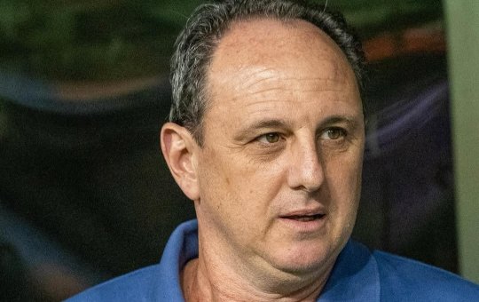 Câmara de Salvador propõe título de cidadão soteropolitano a Rogério Ceni, treinador do Bahia