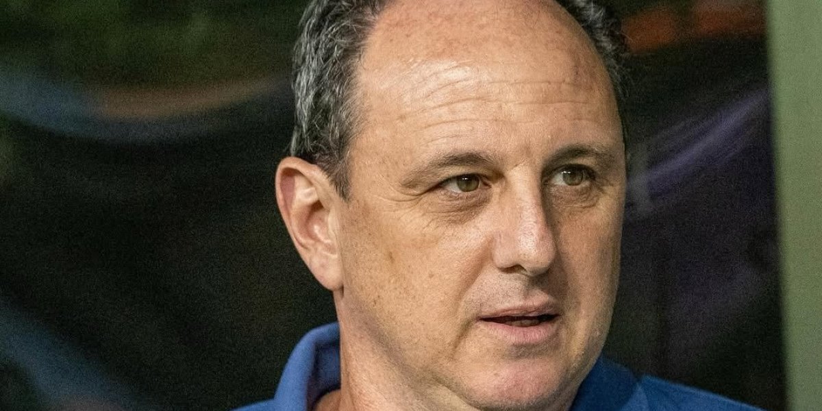 Câmara de Salvador propõe título de cidadão soteropolitano a Rogério Ceni, treinador do Bahia