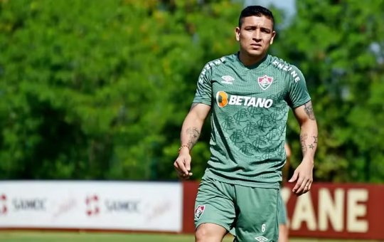  Jogador equatoriano ex-Fluminense é assassinado em Guayaquil