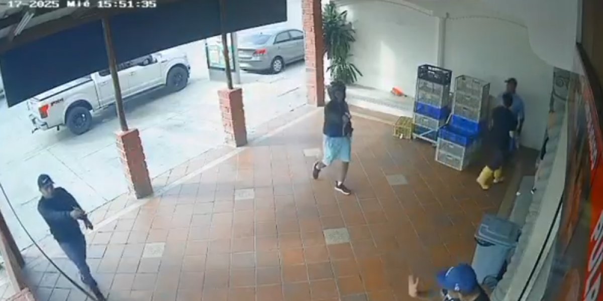 Vídeo de câmera de segurança mostra momento em que Mario Pineida, ex-Fluminense, é morto