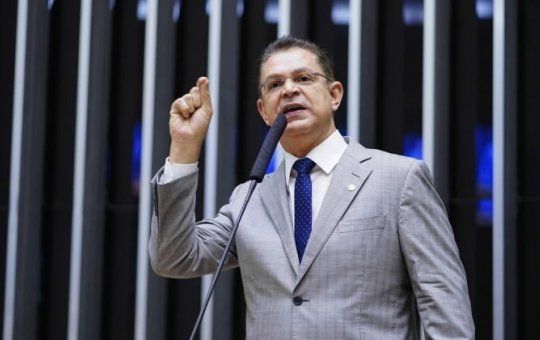 Líder do PL, Sóstenes Cavalcante se manifesta após ser alvo da PF