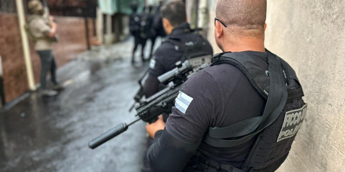 Operação mira facção carioca e prende suspeitos em Bairro de Salvador